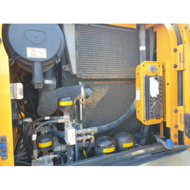 2016 هيونداي HW 140-44966107