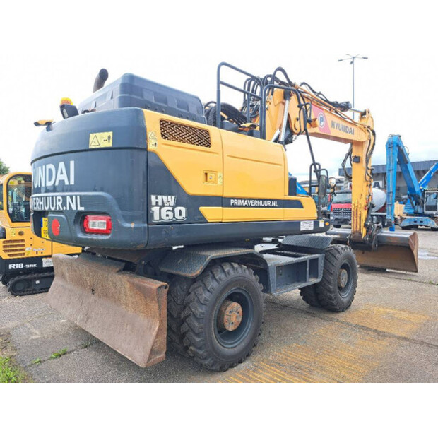 2016 هيونداي HW 160-44966118
