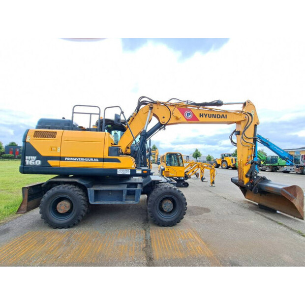 2016 هيونداي HW 160-44966119