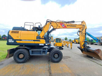 2016-hyundai-hw-160-44966119