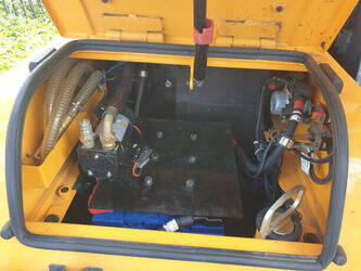 2016-hyundai-hw-160-44966124