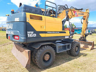 2016-hyundai-hw-160-44966133