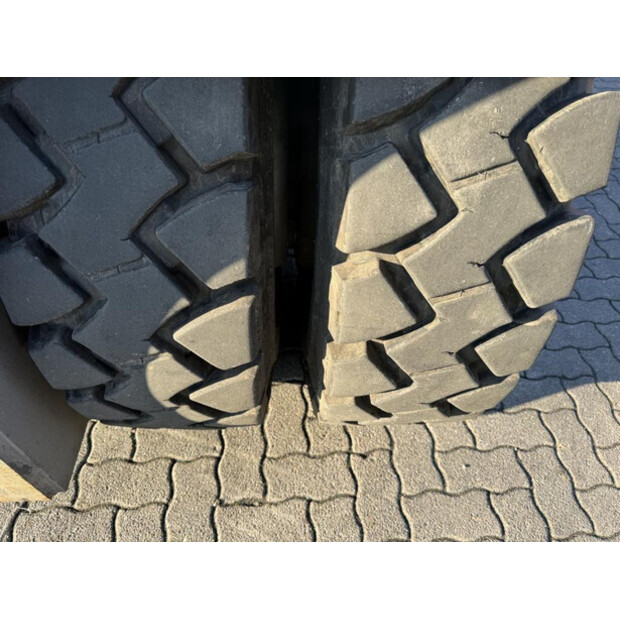 2019 SMV 16-1200C-44966193