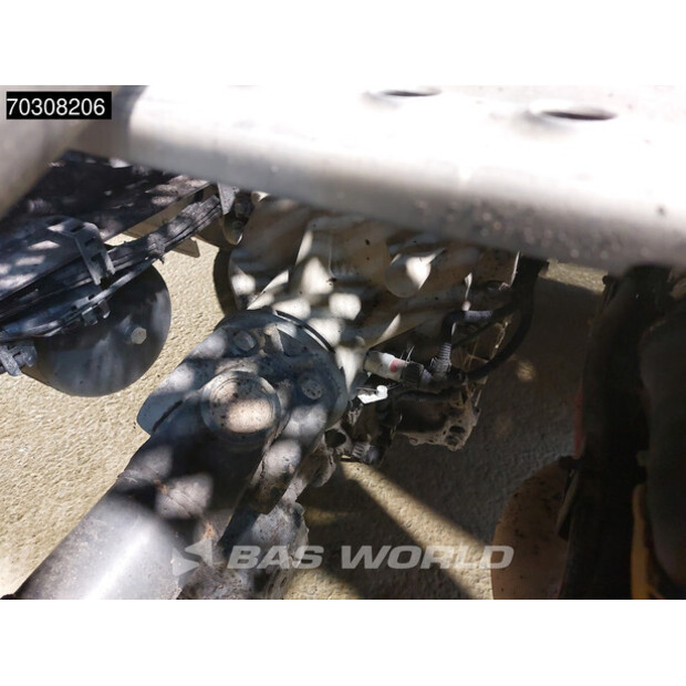 2017 رينو C460-44966463