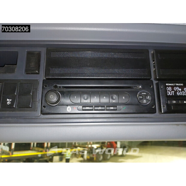 2017 رينو C460-44966472