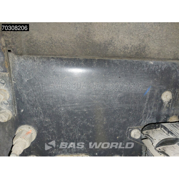 2017 رينو C460-44966482