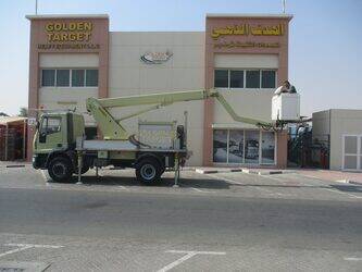 2012-iveco-eurocargo-180e28-1405381-44966619