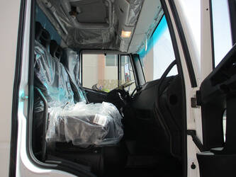 2025-iveco-eurocargo-180e28-1405396-44966850