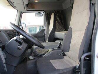 2011-renault-kerax-380-1405400-44966903