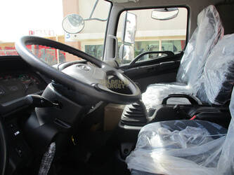 2023-hino-500-1927-1405404-44966964