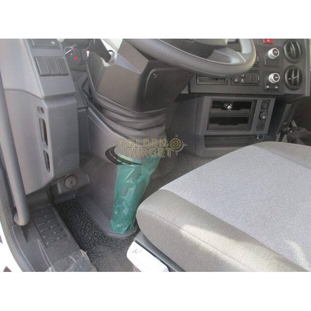 2022 Renault K420-44967063