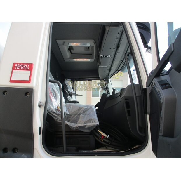 2022 Renault K420-44967064