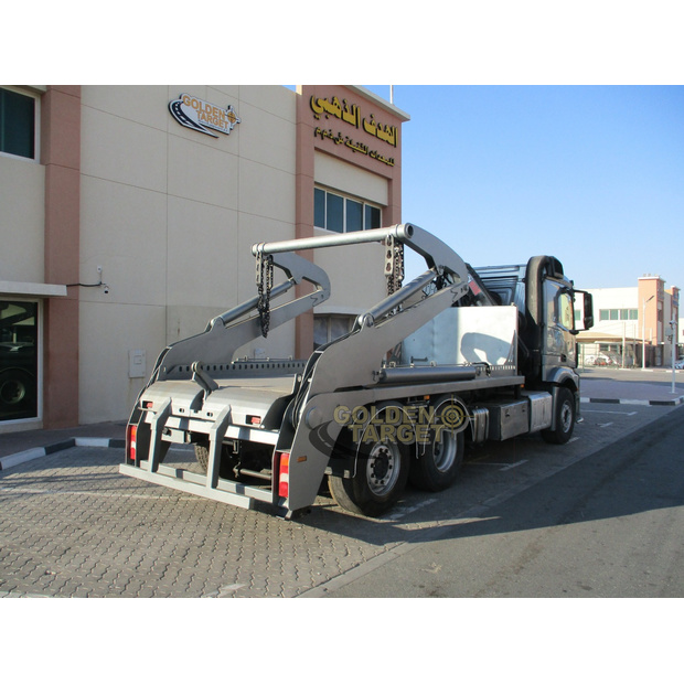 2012 Mercedes-Benz 2642-44967076