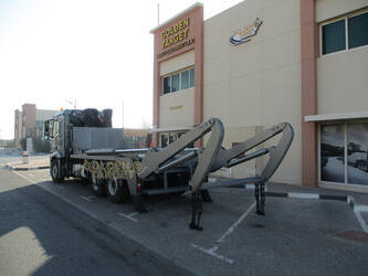 2012-mercedes-benz-2642-1405414-44967080