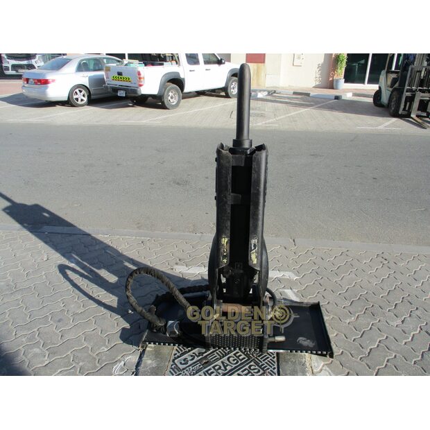 2015 كاتربيلر H65E-44967381