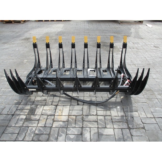 2024 FUTURE FT-CWG72-44967606