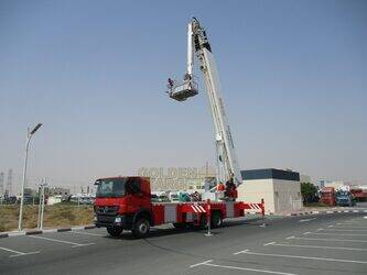 2012-mercedes-benz-actros-3332-1405479-44967781