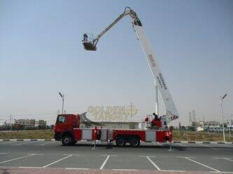 2012-mercedes-benz-actros-3332-1405479-44967782