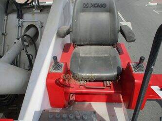 2012-mercedes-benz-actros-3332-1405479-44967791