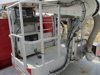 2012-mercedes-benz-actros-3332-1405479-44967797