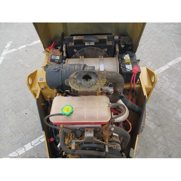 2021 Caterpillar CB34B-44967830