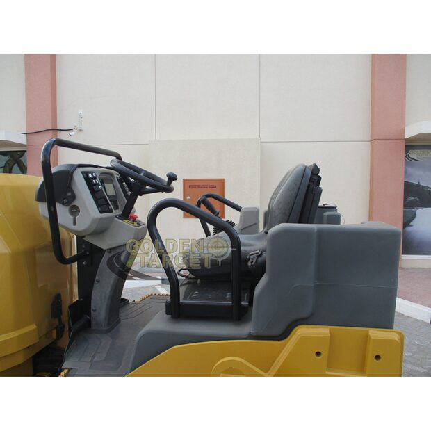 2021 Caterpillar CB34B-44967831