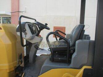 2021-caterpillar-cb34b-1405484-44967863