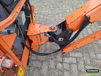 2011-jlg-600aj-1405533-44968539