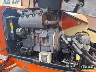 2011-jlg-600aj-1405533-44968548