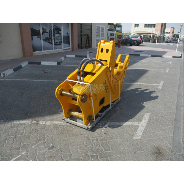 2025 ليالز LYP20-44968561