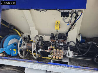 2011-volvo-fh-460-1168482-44968572