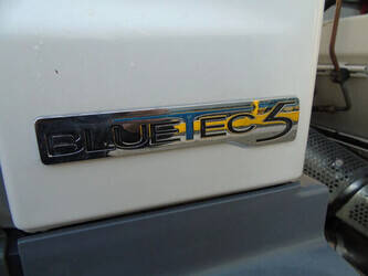 2010-mercedes-benz-axor-1829-1405554-44968866