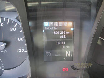 2016-mercedes-benz-antos-2543-1405558-44968974