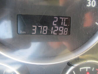 2011-man-tgs-28-320-1405559-44968996