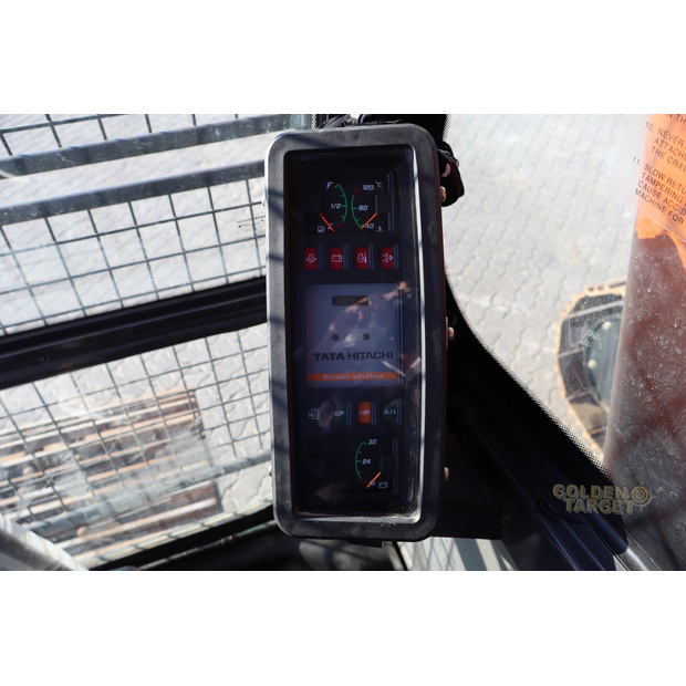 2025 Hitachi EX215LC-44969406