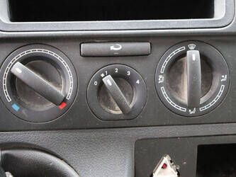 volkswagen-transporter-1405580-44969449