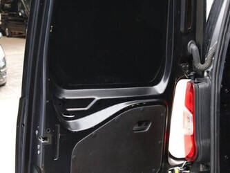 2019-peugeot-partner-1405589-44969738