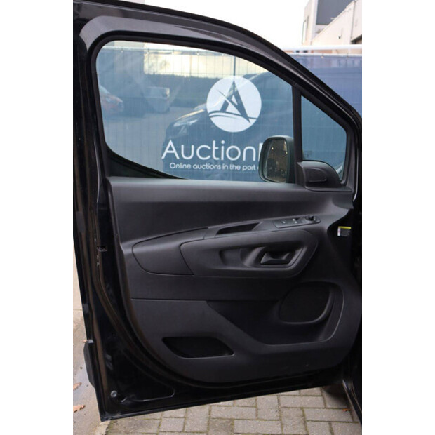 2019 Peugeot PARTNER-44969739