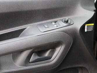 2019-peugeot-partner-1405589-44969740