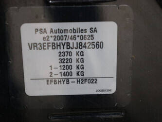 2019-peugeot-partner-1405589-44969761