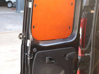 2020-renault-trafic-1405591-44969800