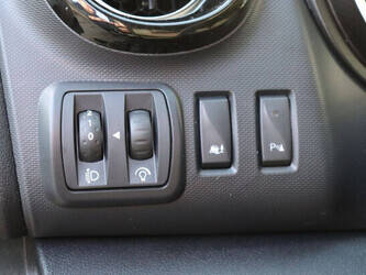 2020-renault-trafic-1405591-44969808