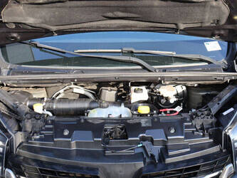 2020-renault-trafic-1405591-44969819