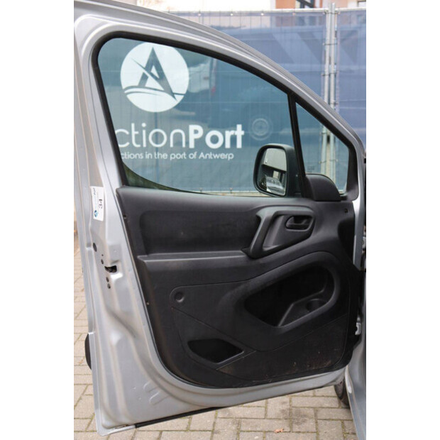 2017 Citroen BERLINGO-44969870
