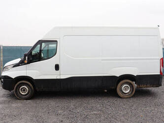 2019-iveco-daily-35-160-44969996