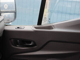 2023-ford-transit-1405599-44970127