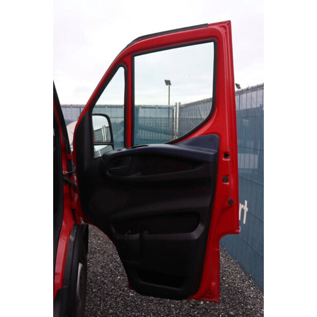 2020 Iveco DAILY 35-160-44970195