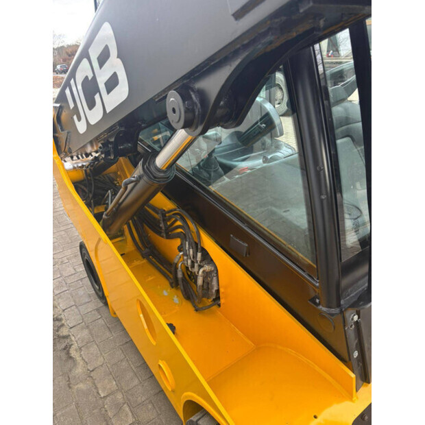 2019 جيه سي بي OTHERS-44970242