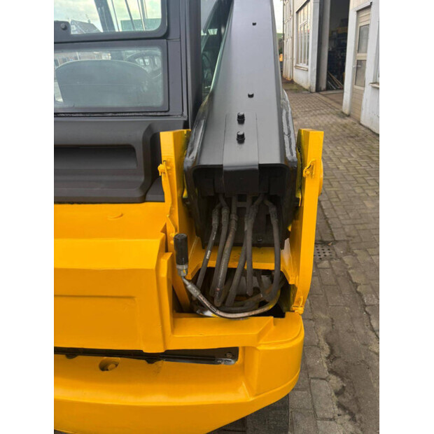 2019 جيه سي بي OTHERS-44970246