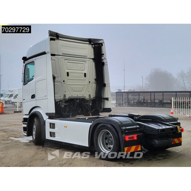 2025 Mercedes-Benz Actros 1848-44971029